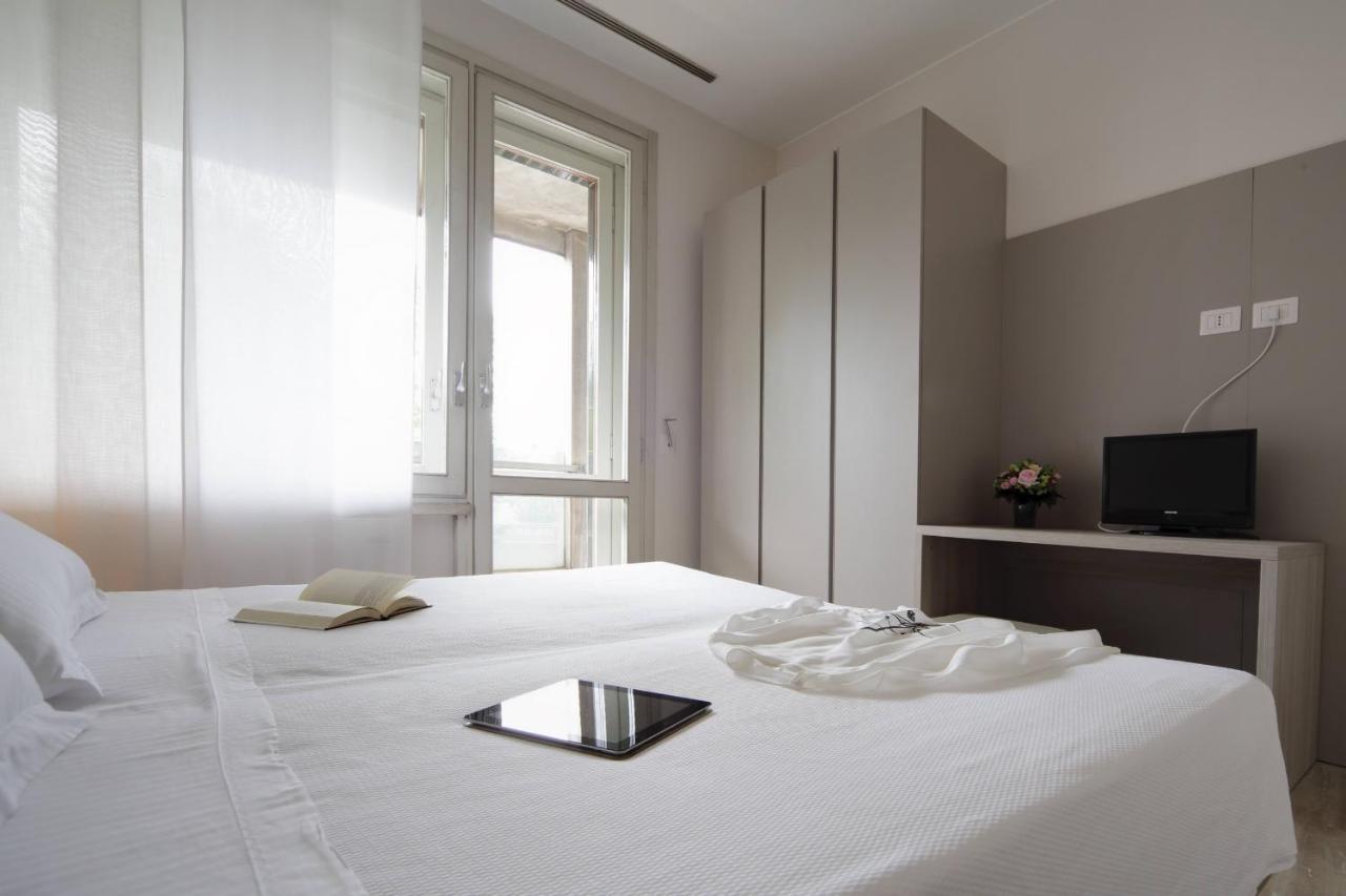 Contempora Apartments - Elvezia 8 - E22 Мілан Екстер'єр фото
